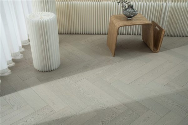 herringbone oak flooring