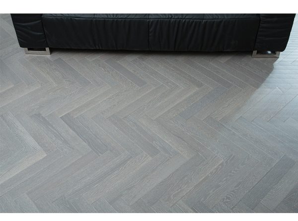 herringbone flooring