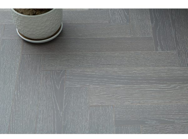 herringbone flooring