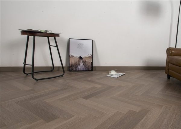 herringbone parquet flooring
