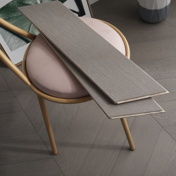 Chevron flooring with underfloor heating