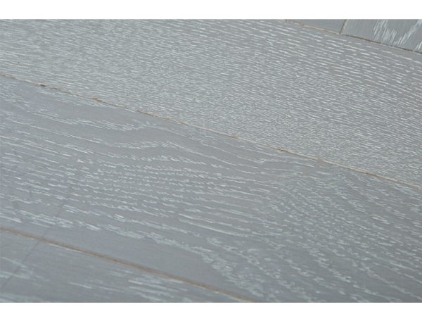 herringbone flooring