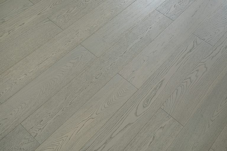luxury-villa-wood-floor