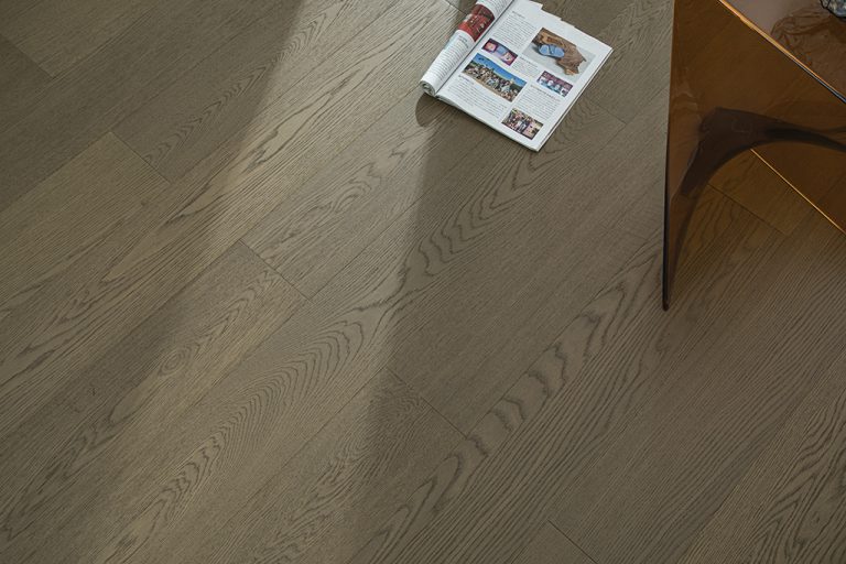 moisture-resistant-core-engineer-wood-flooring