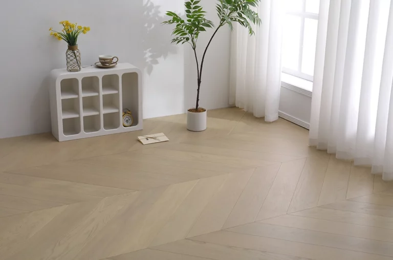 Elegancia atemporal de Chevron vs. Herringbone Estilos de pisos