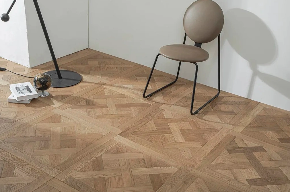 LZP1002 for Versailles-Inspired Projects